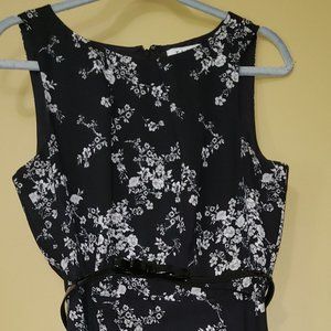 Black and white flower print dress